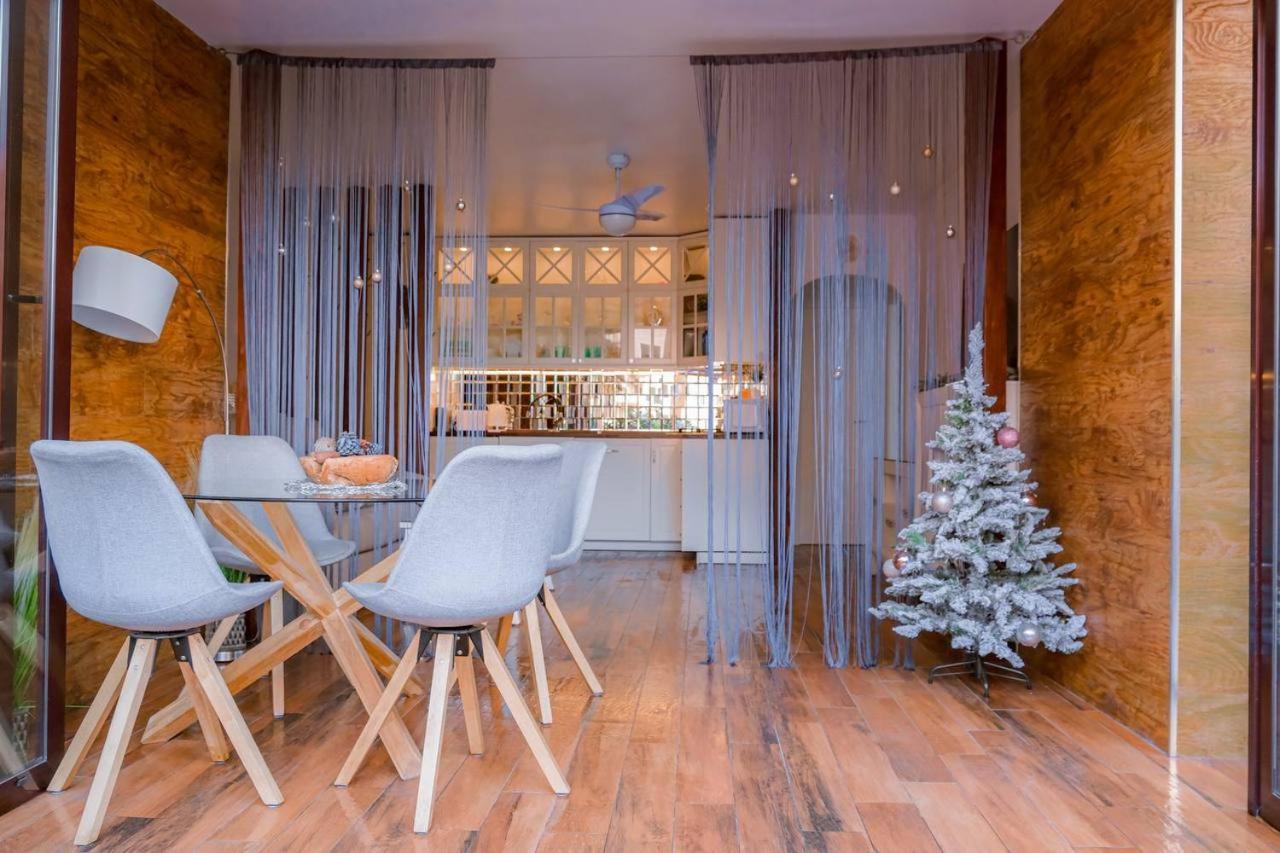 Lagoon Apartment *